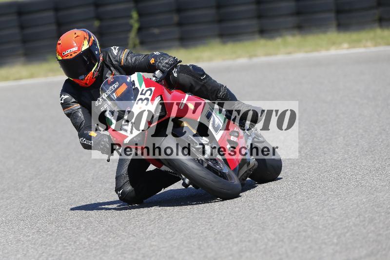 Archiv-2025/48 25.08.2025 Cornu Master School ADR/rot-rouge/35